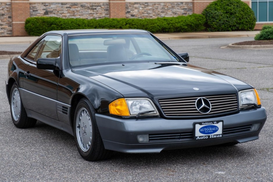 1991 Mercedes-Benz 300SL sold at auction for $20,250