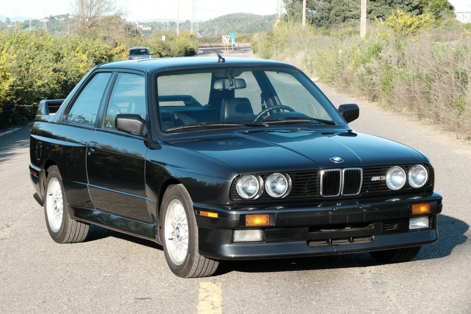 1990 BMW E30 M3 sold at auction for $59,000