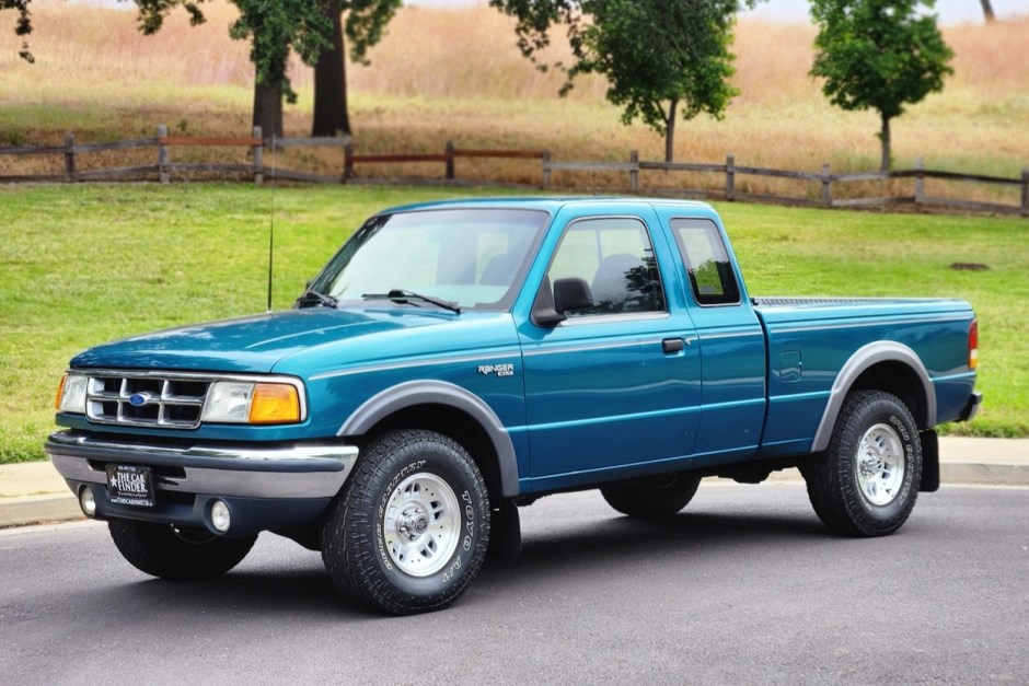 1994 Ford Ranger sold at auction for $13,500