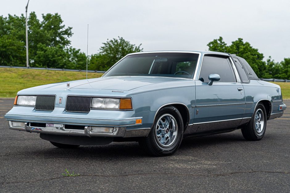1987 Oldsmobile Cutlass sold at auction for $18,500