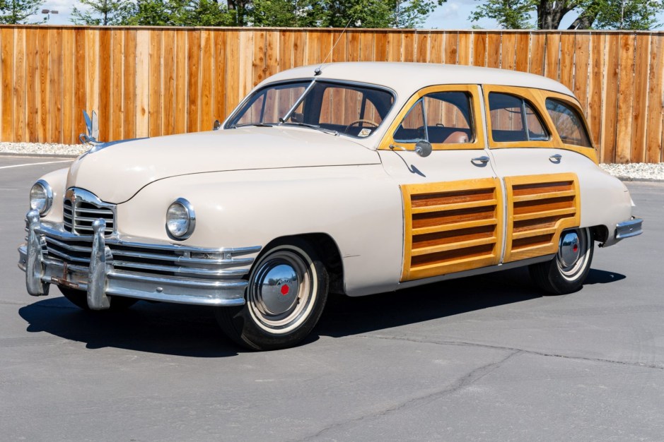 1949 Packard Eight sold at auction for $14,000
