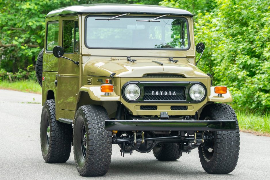 1971 Toyota Land Cruiser 40 Series sold at auction for $29,000