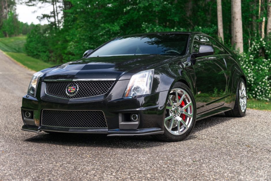2015 Cadillac CTS sold at auction for $40,400