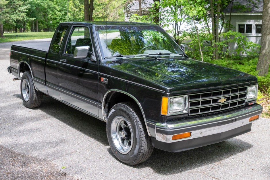 1989 Chevrolet S-10 sold at auction for $6,600