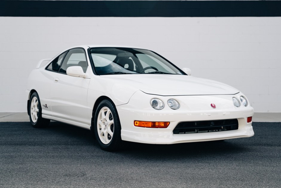 1998 Acura Integra sold at auction for $51,000
