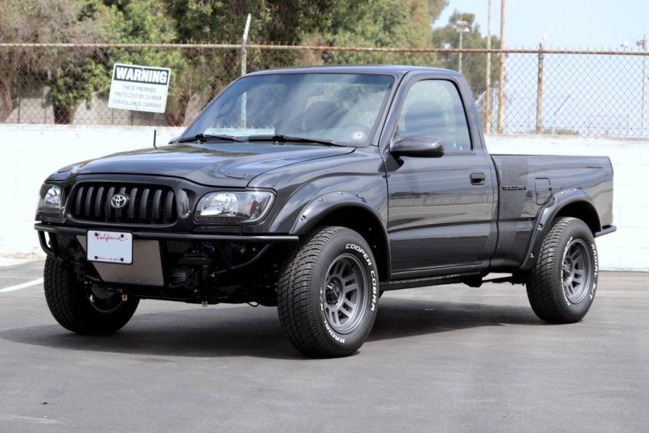 2001 Toyota Tacoma sold at auction for $13,250