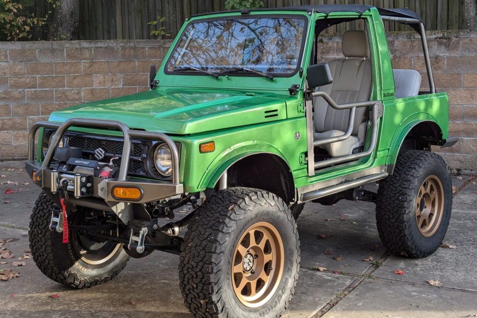 1988 Suzuki Samurai sold at auction for $9,000