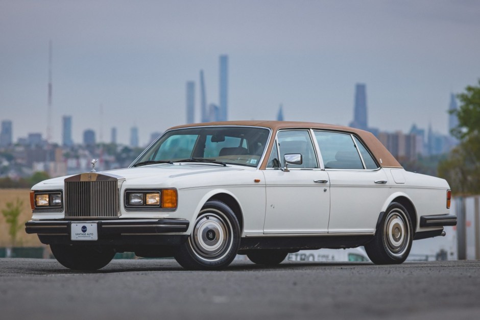 1986 Rolls-Royce Silver Spur sold at auction for $6,000