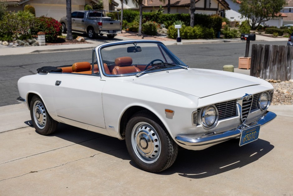 1965 Alfa Romeo Giulia sold at auction for $48,250