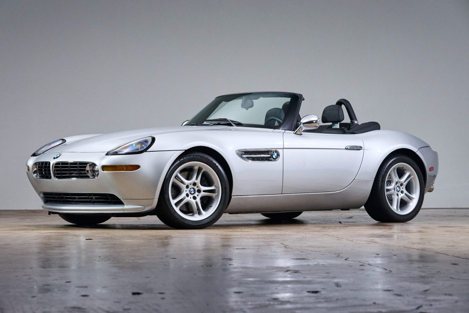 2000 BMW Z8 sold at auction for $236,000