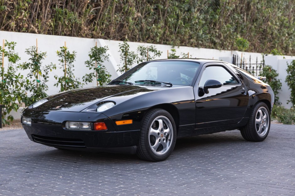 1995 Porsche 928 sold at auction for $239,928