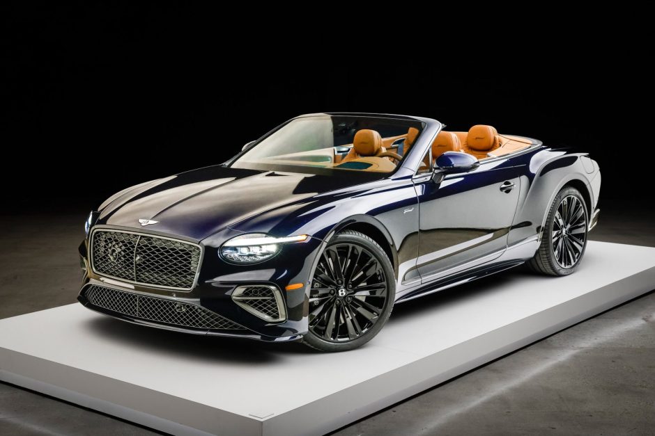 2025 Bentley Continental GTC sold at auction for $350,000