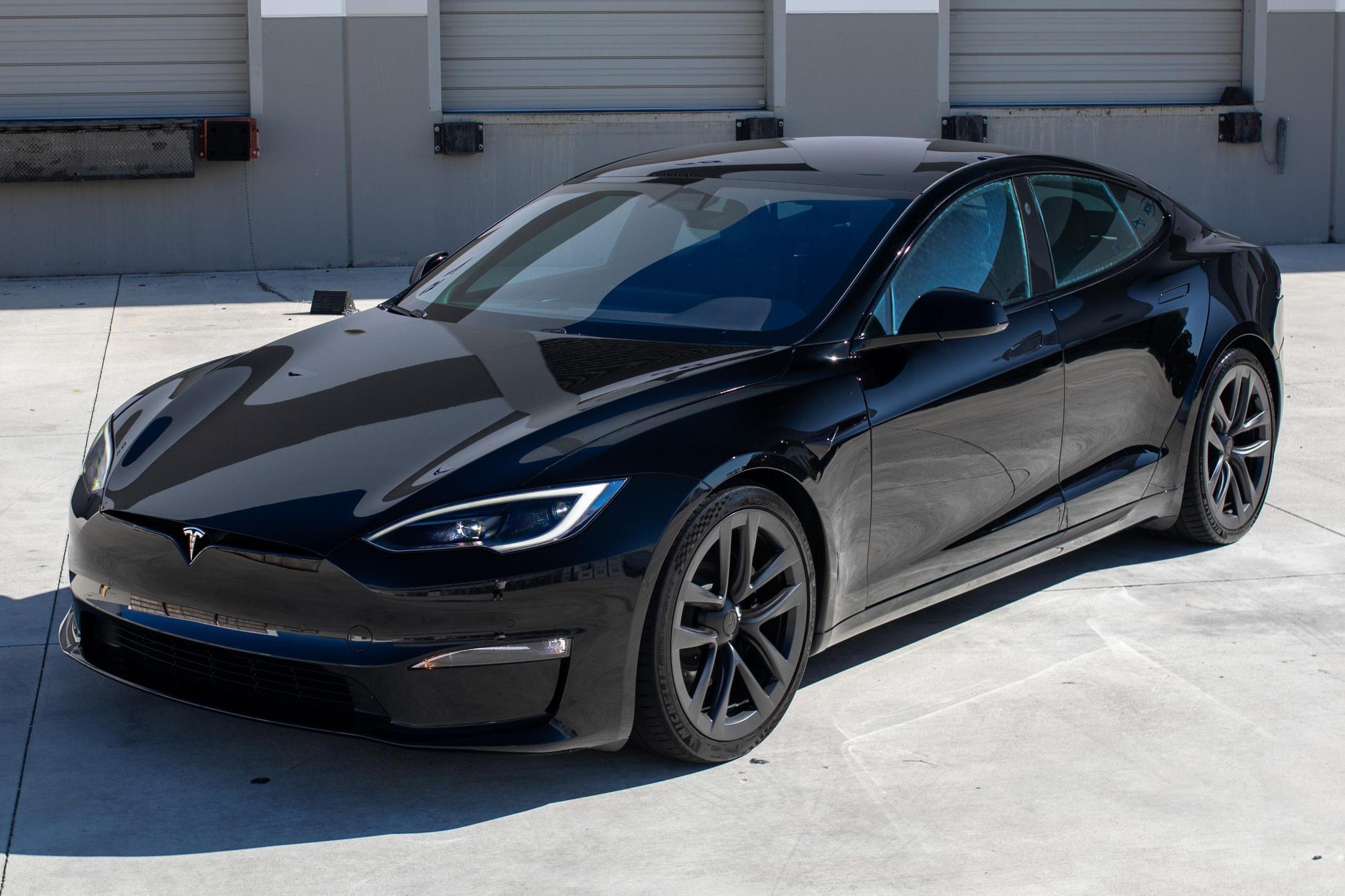 2022 Tesla Model S sold at auction for $62,500