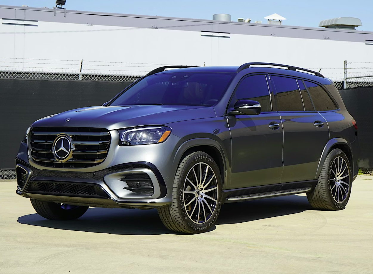 2025 Mercedes-Benz GLS-Class sold at auction for $59,500