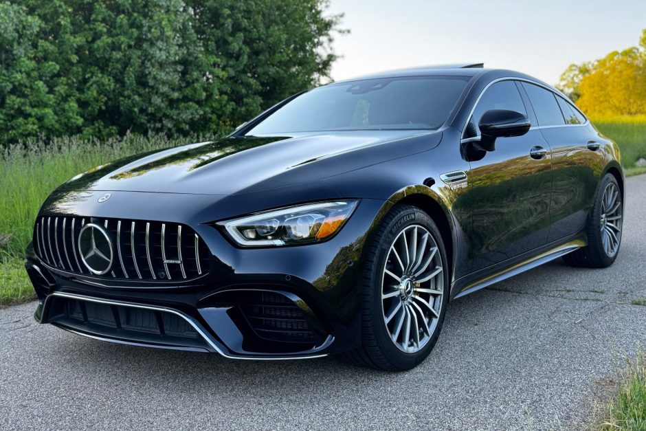 2019 Mercedes-Benz AMG GT sold at auction for $75,000