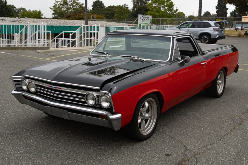 1967 Chevrolet El Camino sold at auction for $14,100