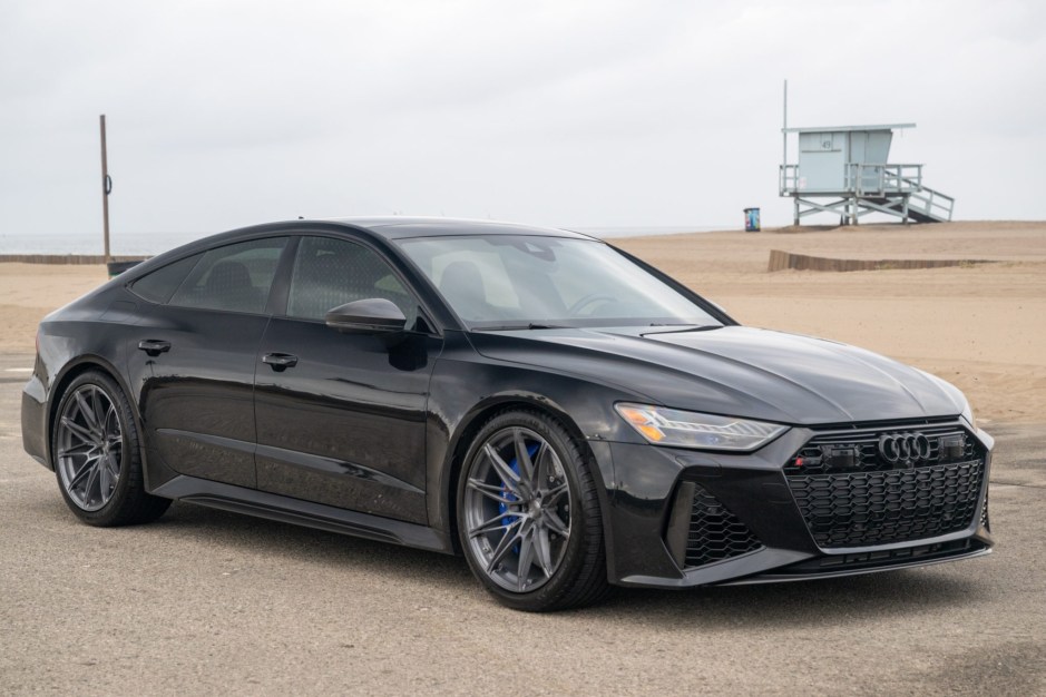 2022 Audi RS7 sold at auction for $76,000