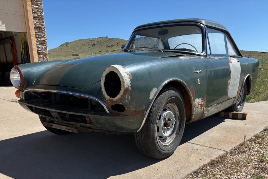 1967 Sunbeam Tiger sold at auction for $8,100