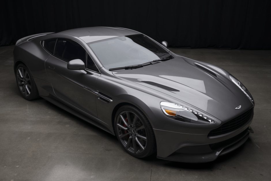 2014 Aston Martin Vanquish sold at auction for $69,500