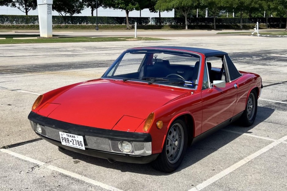 1971 Porsche 914 sold at auction for $22,500
