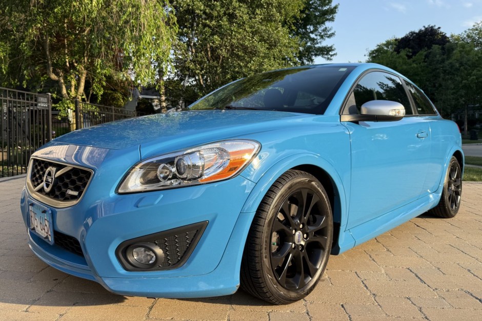 2013 Volvo C30 sold at auction for $20,000