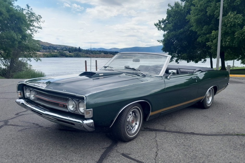1969 Ford Torino sold at auction for $25,500