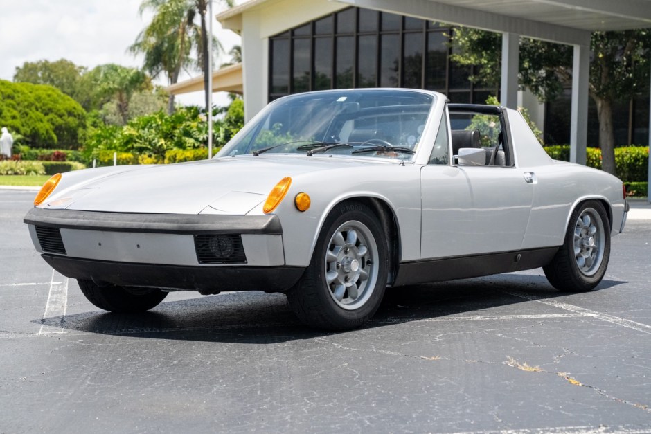 1972 Porsche 914 sold at auction for $17,000