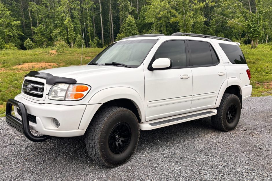 2001 Toyota Sequoia sold at auction for $12,000