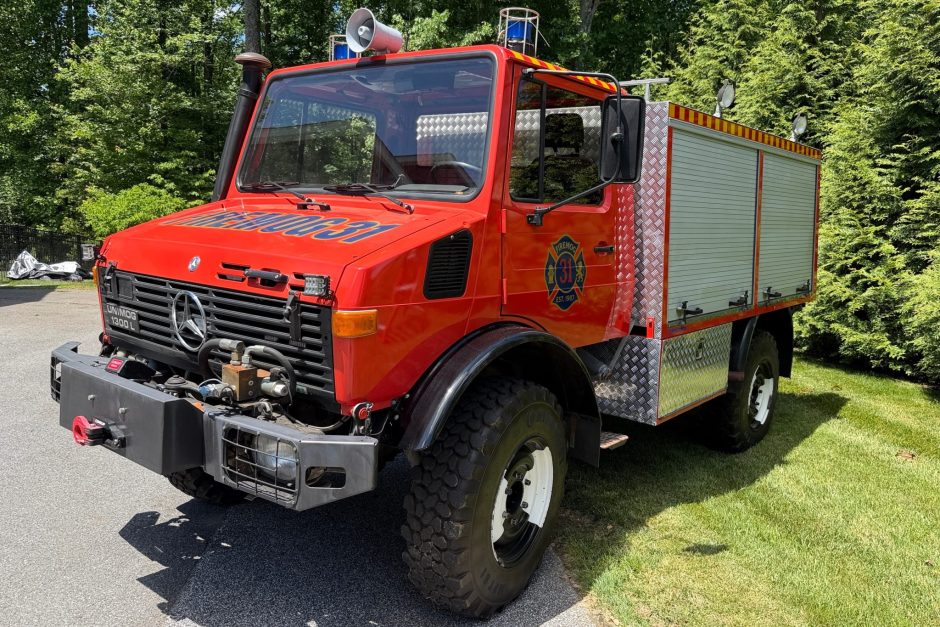 1987 Mercedes-Benz Unimog sold at auction for $43,000