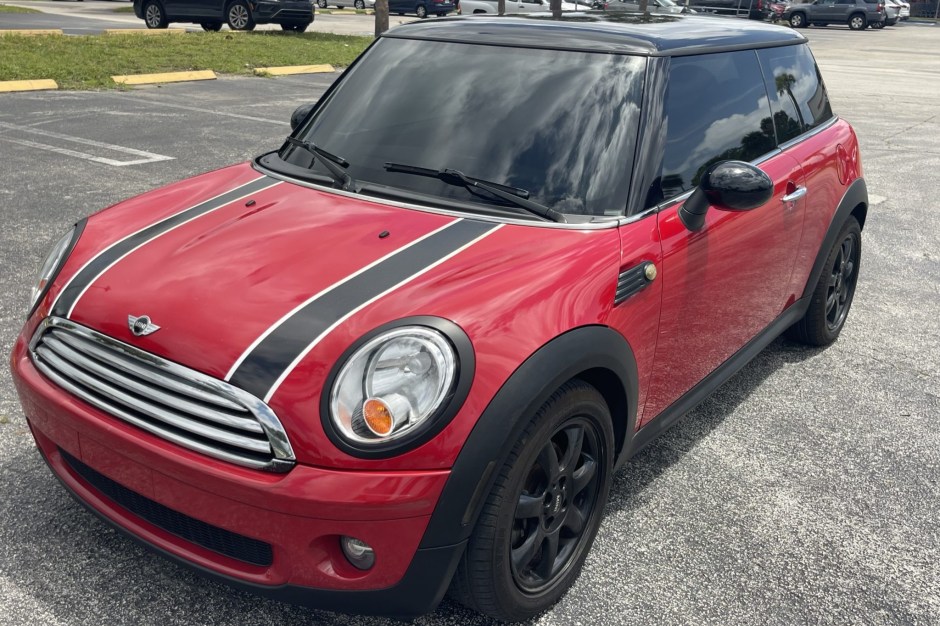 2010 Mini Cooper sold at auction for $3,600
