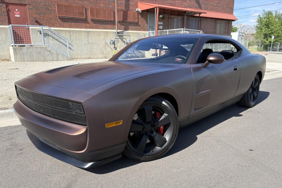 2008 Dodge Charger sold at auction for $35,500