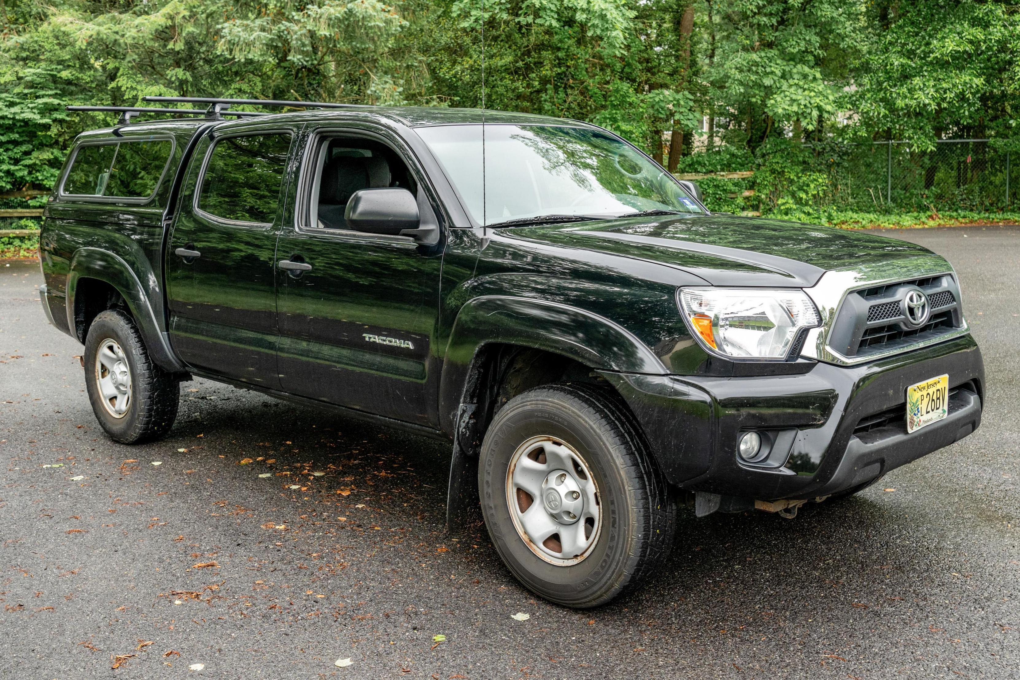 2014 Toyota Tacoma sold at auction for $12,500