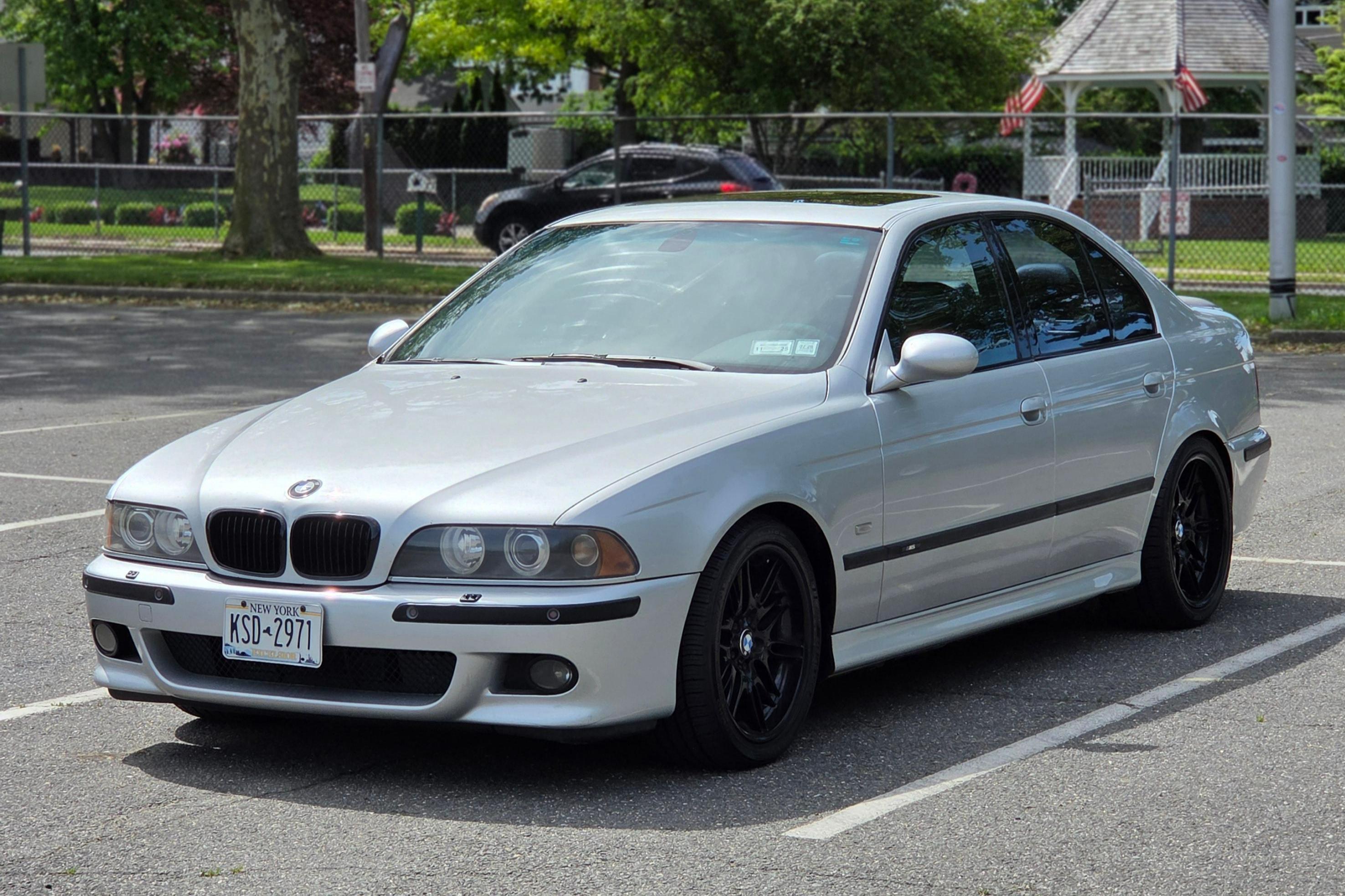 2002 BMW M5 sold at auction for $16,750