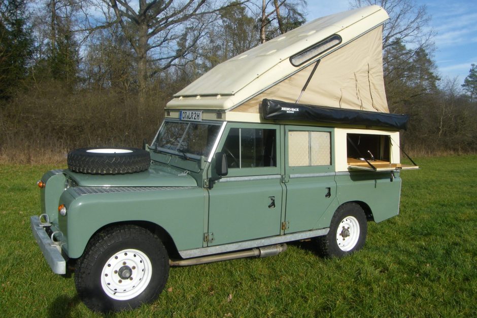 1966 Land Rover Series sold at auction for $16,000