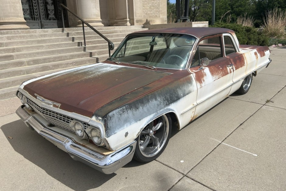 1963 Chevrolet Bel Air (1953-1954) sold at auction for $17,900