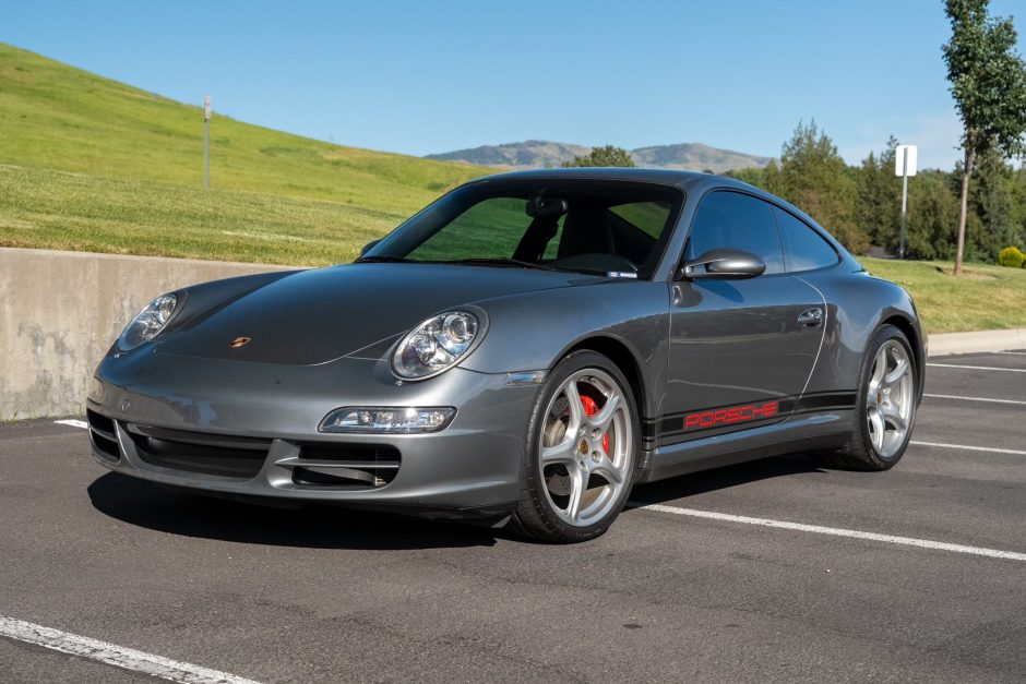2006 Porsche 997 sold at auction for $49,000