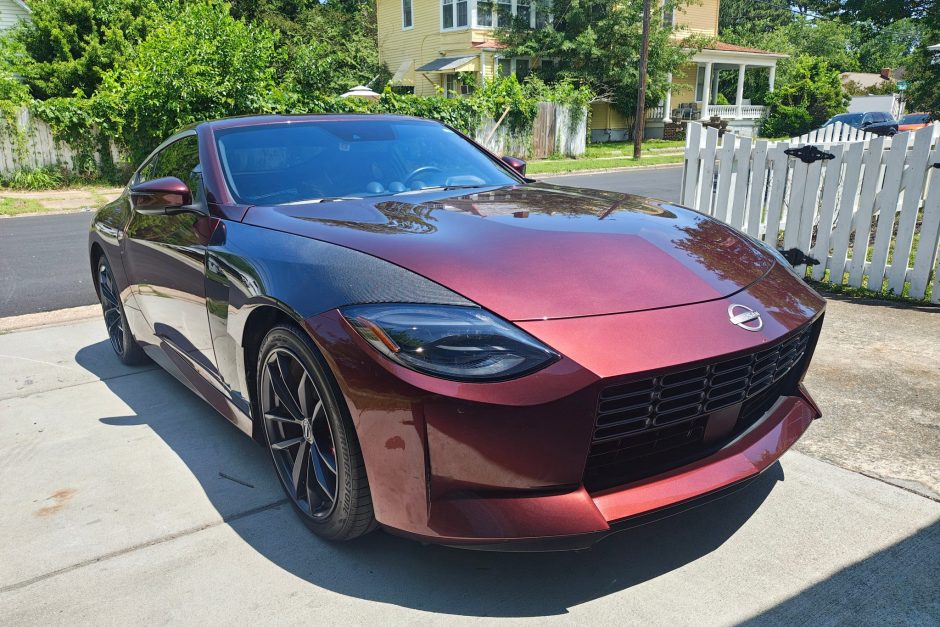 2023 Nissan 370Z sold at auction for $31,000