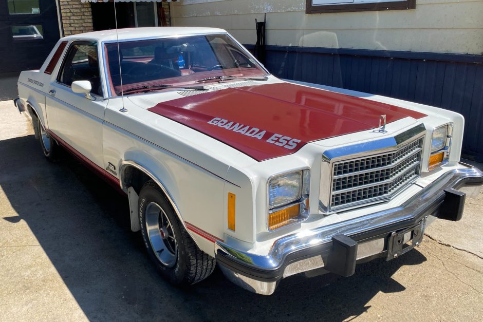 1978 Ford Granada sold at auction for $4,000