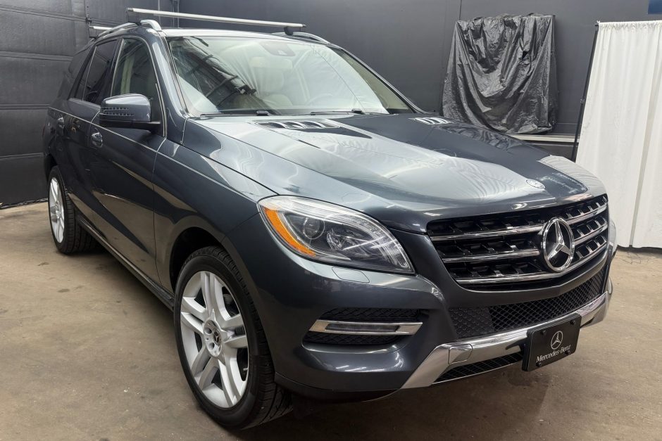 2013 Mercedes-Benz M-Class sold at auction for $9,250