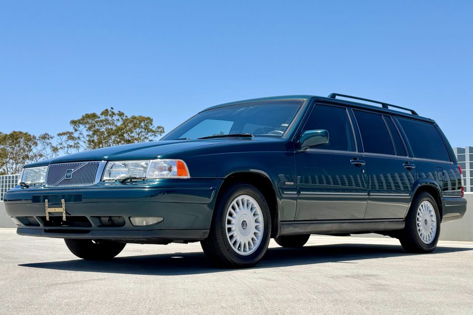 1997 Volvo 960 sold at auction for $12,500
