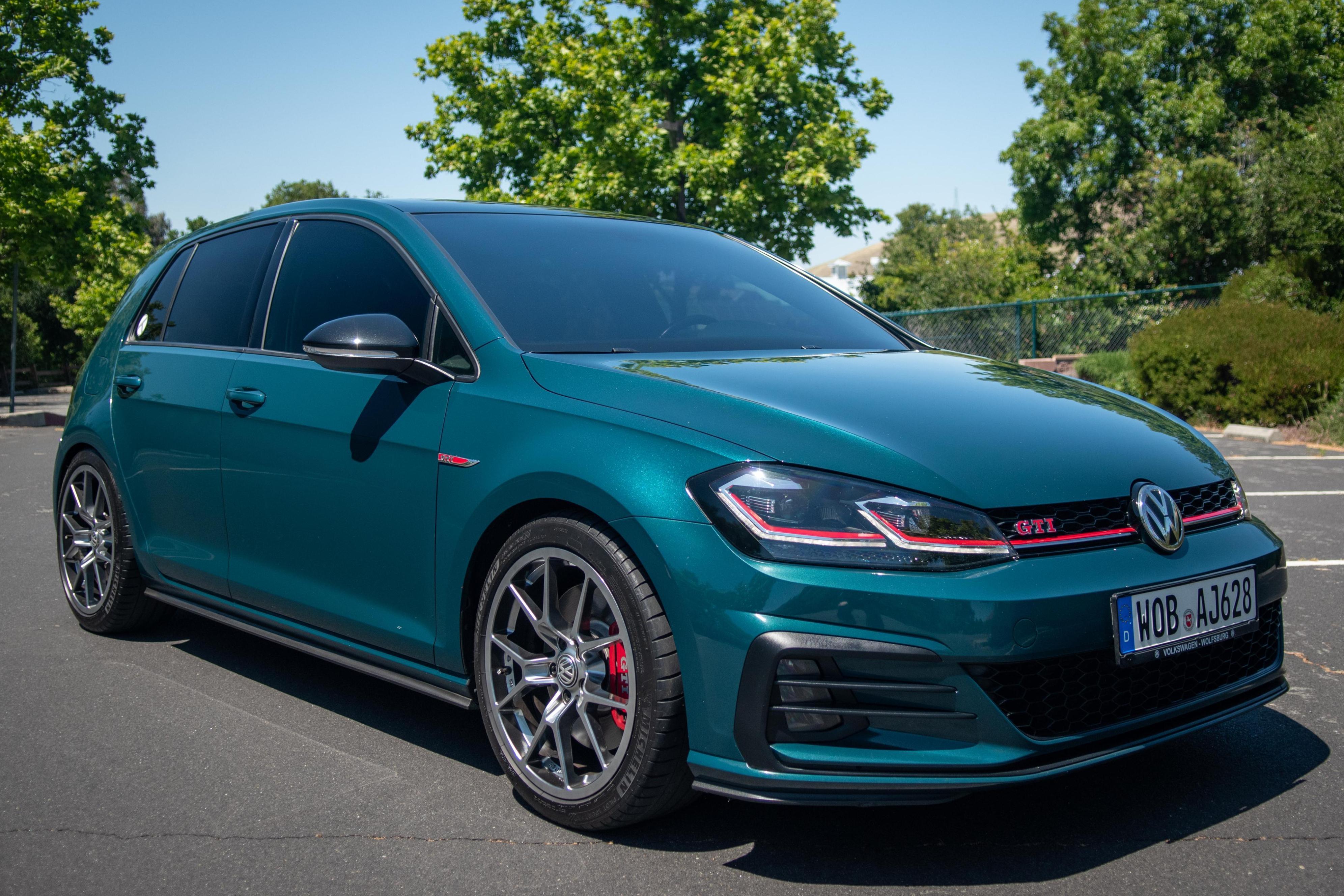 2018 Volkswagen GTI sold at auction for $30,500
