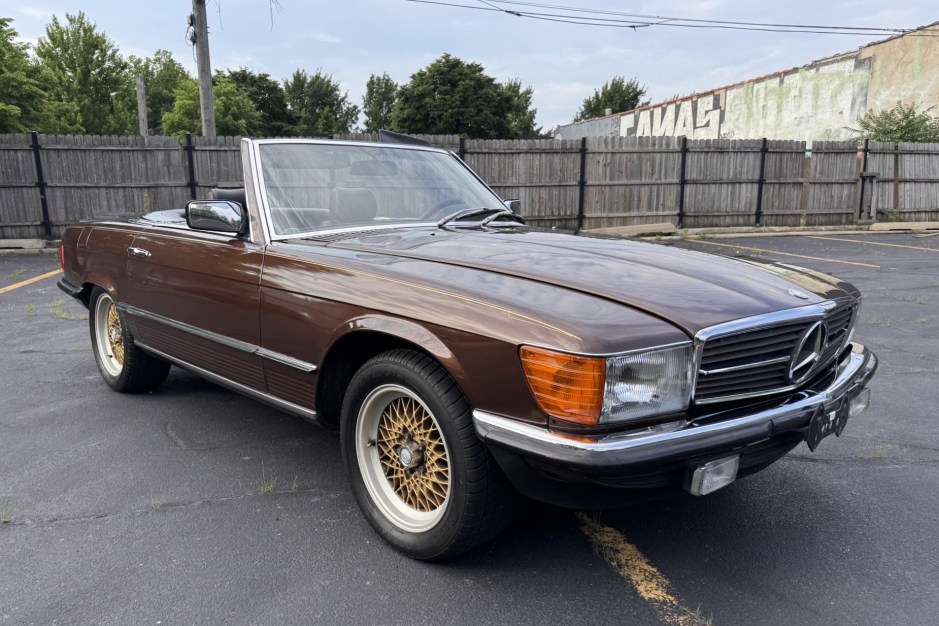 1981 Mercedes-Benz SL-Class sold at auction for $15,500