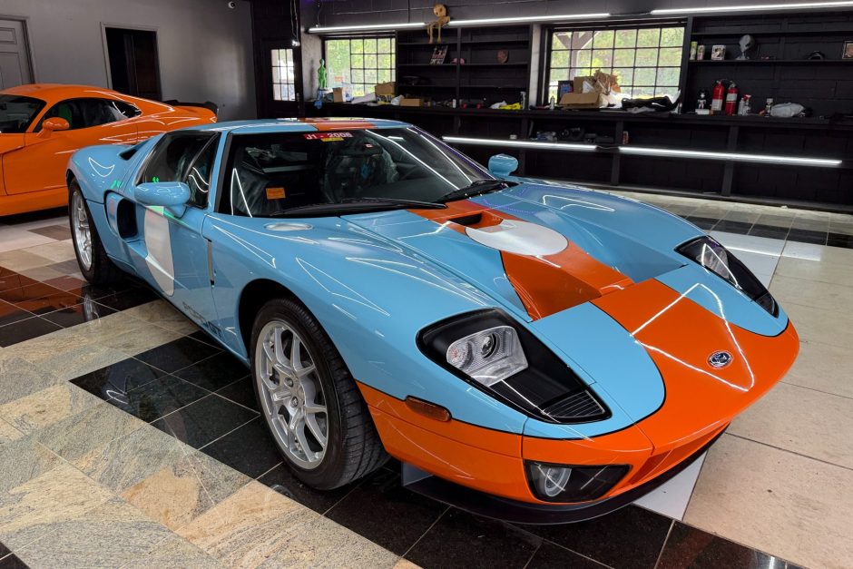 2006 Ford GT sold at auction for $793,500