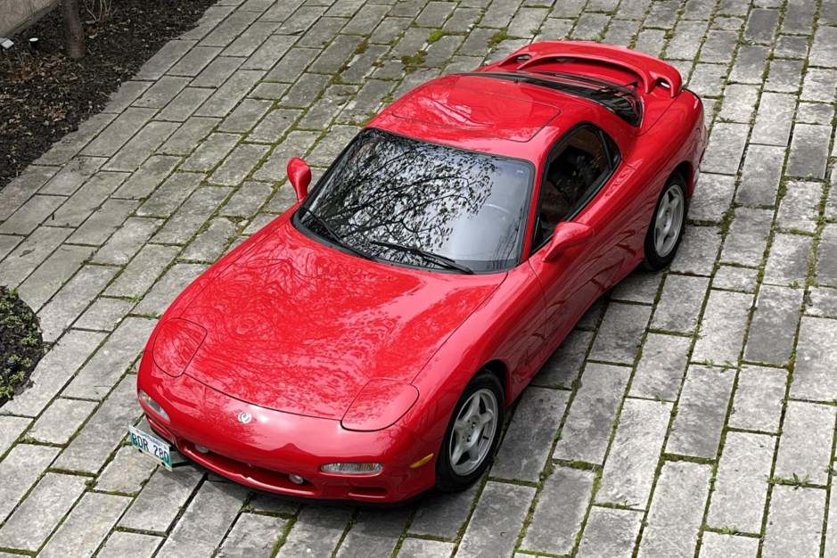 1993 Mazda RX-7 sold at auction for $34,250