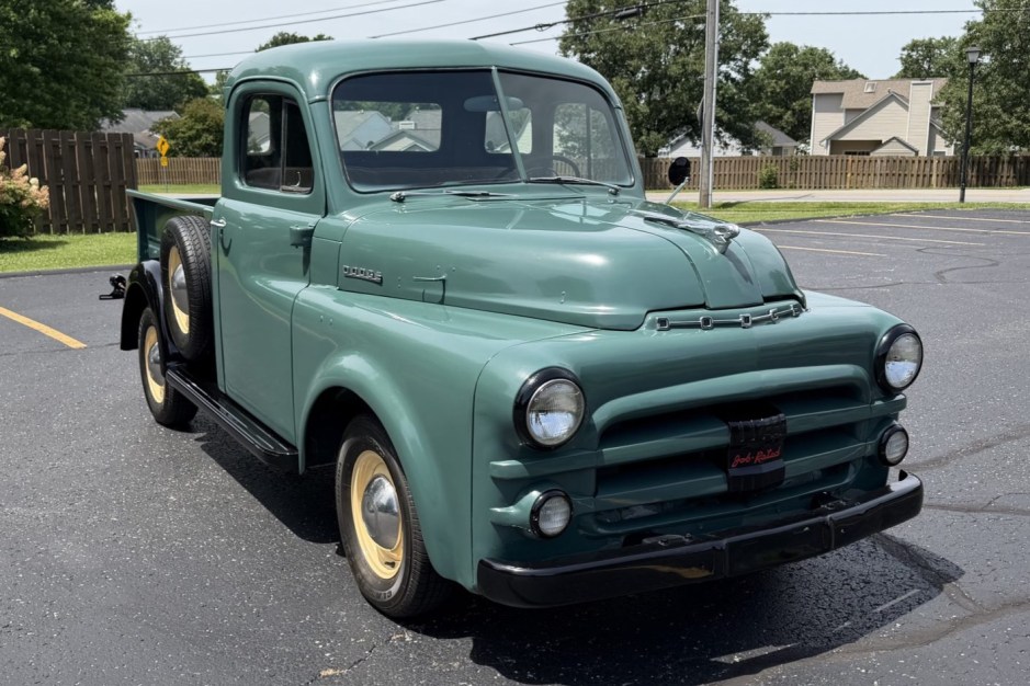 1952 Dodge B-Series sold at auction for $7,950