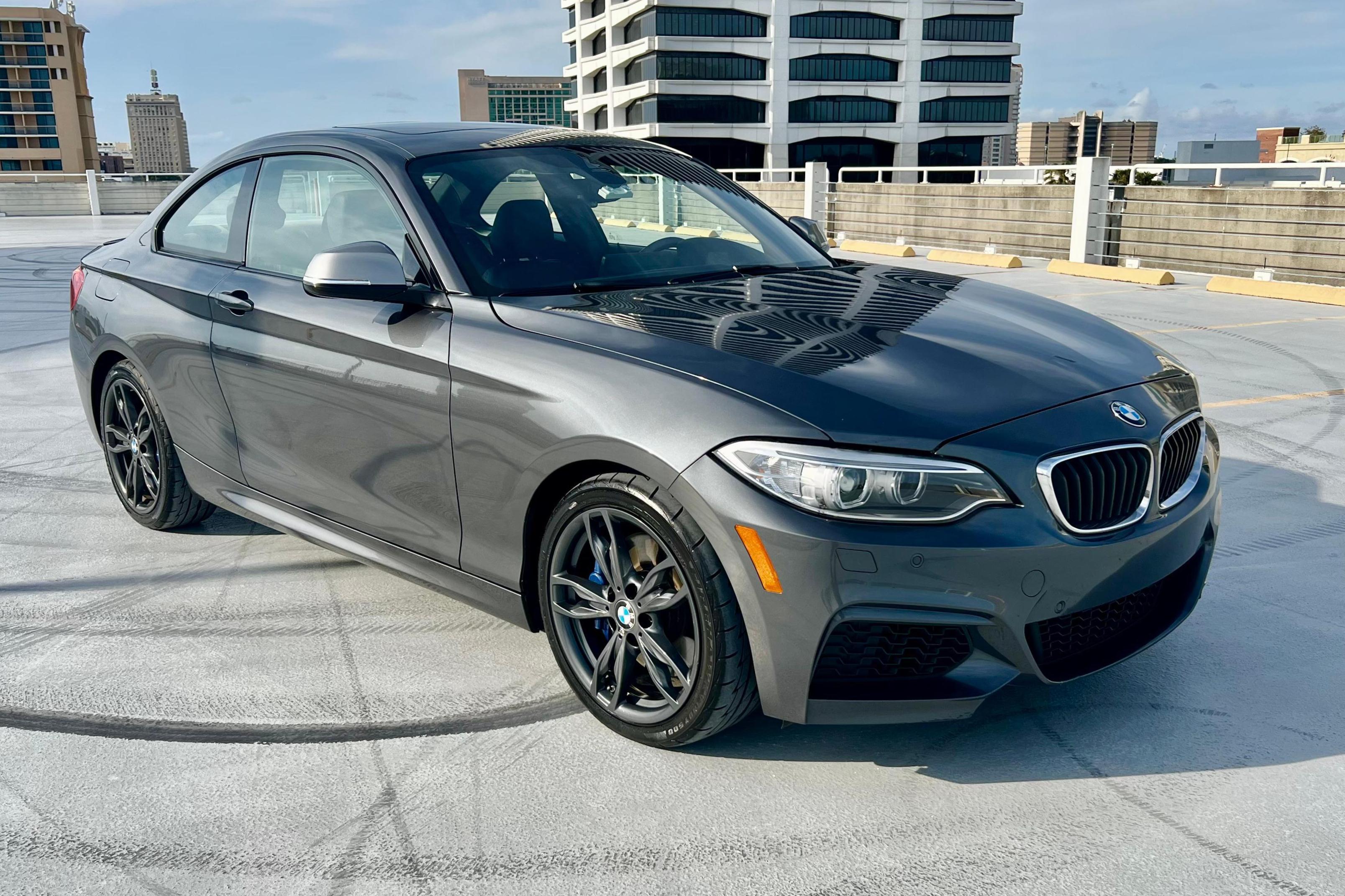 2017 BMW 2-Series sold at auction for $15,350