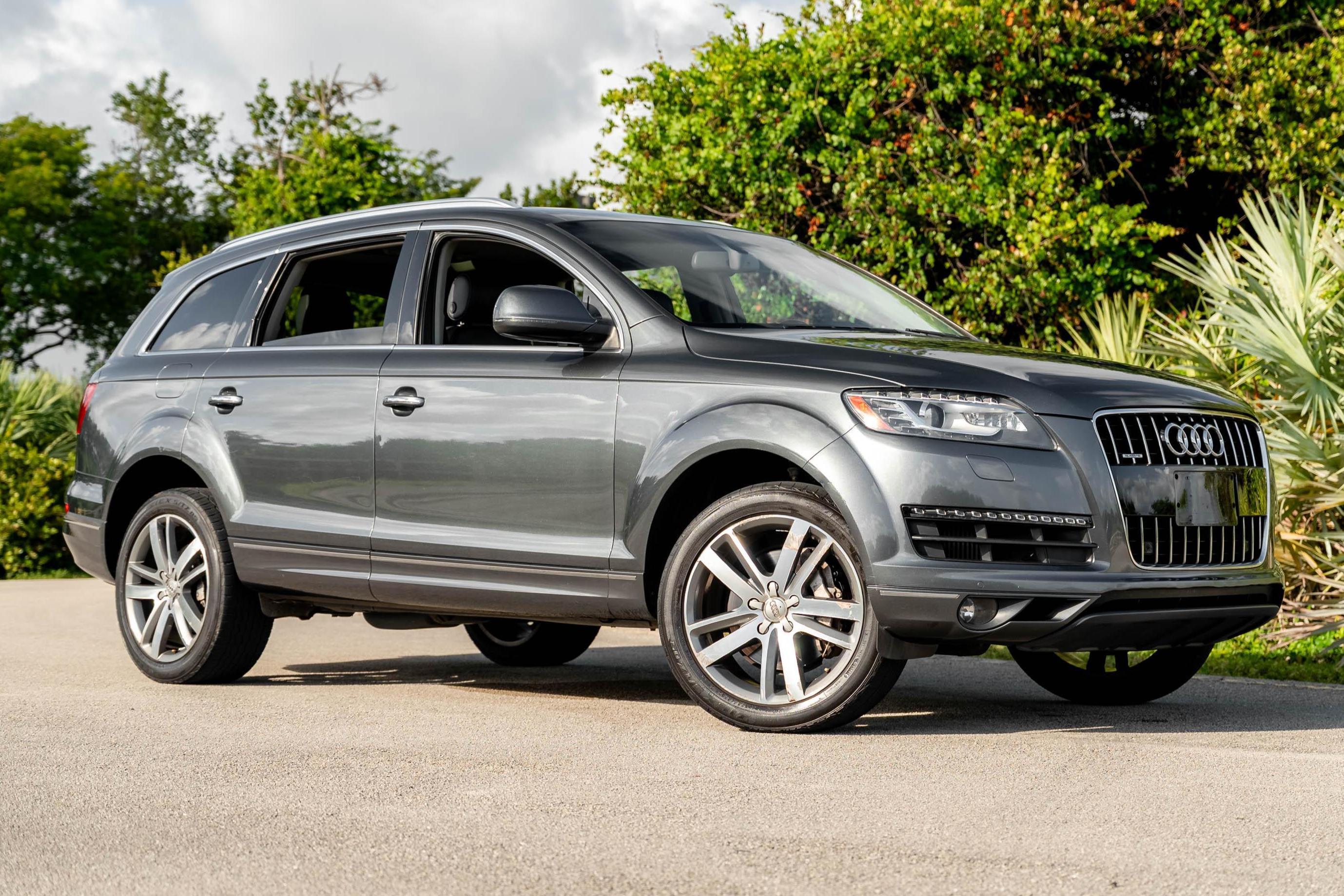 2015 Audi Q7 sold at auction for $8,800
