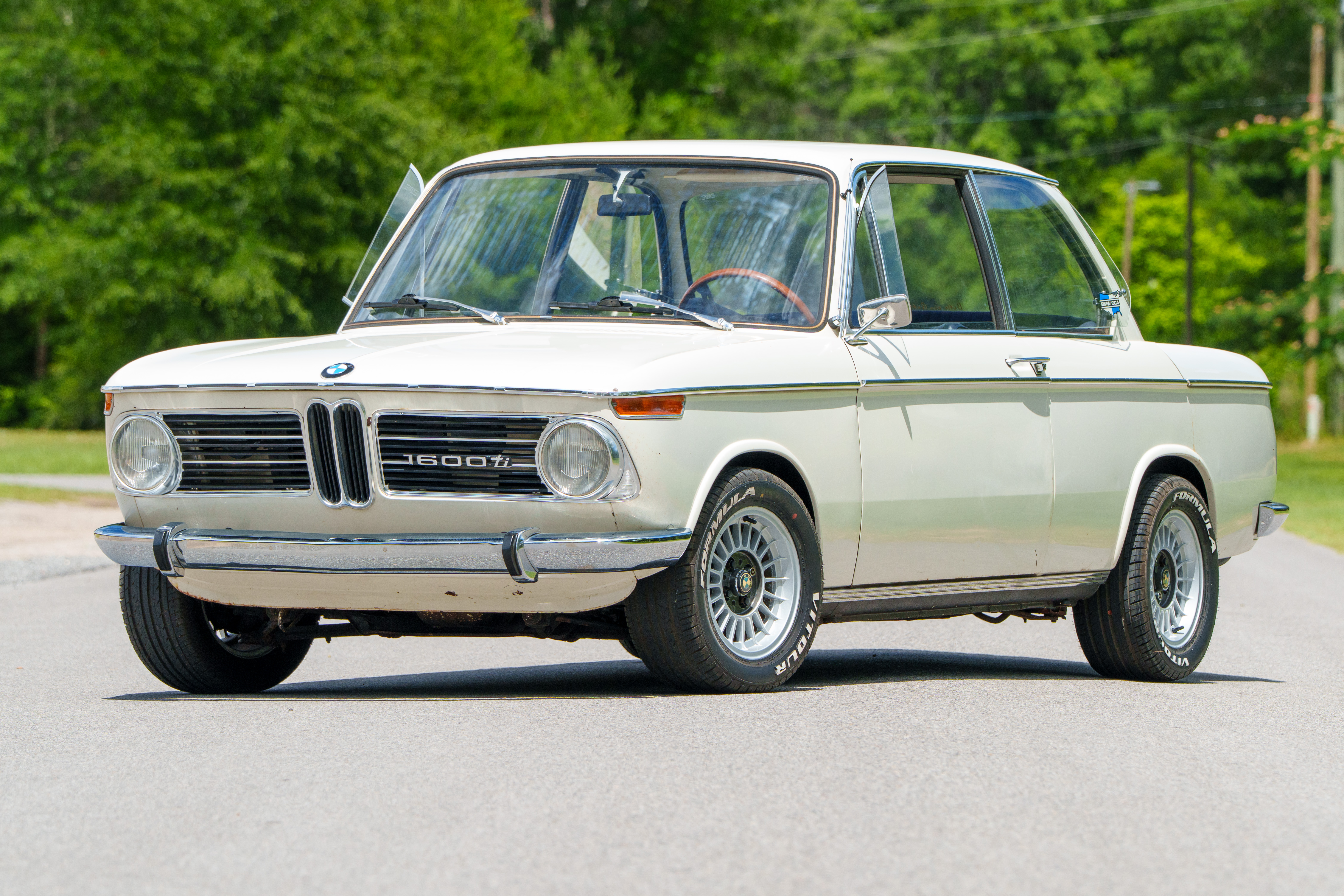1967 BMW Neue Klasse sold at auction for $15,999