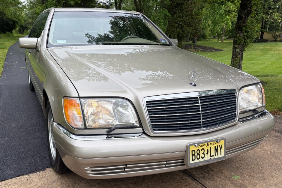 1999 Mercedes-Benz W140 S-Class sold at auction for $5,700