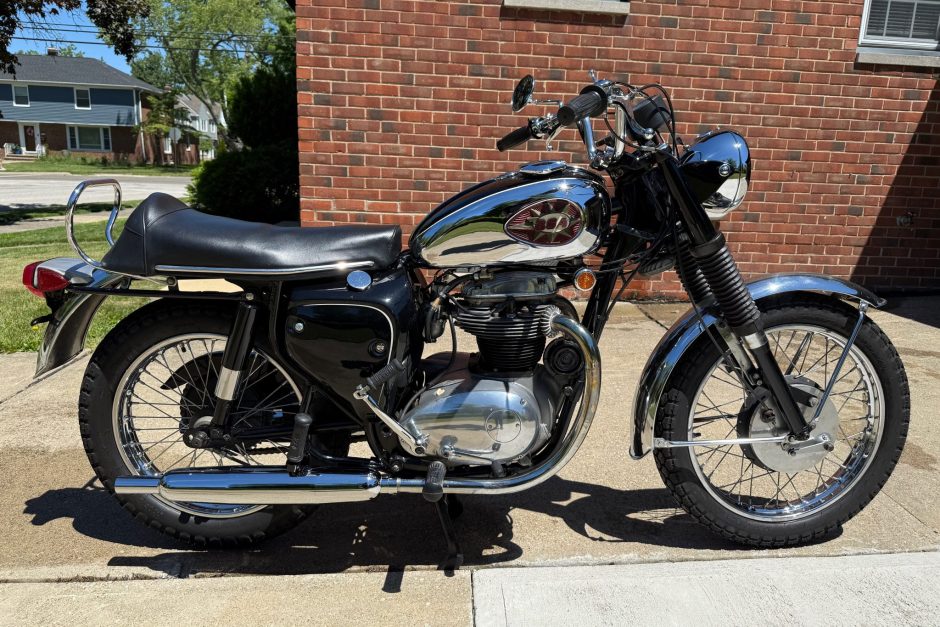 1968 BSA Lightning sold at auction for $3,750